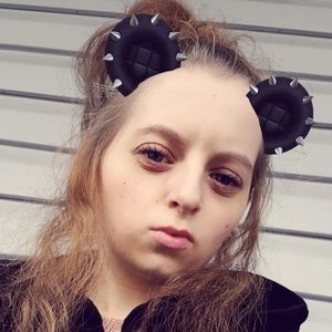 Meet your Posher, Cheyanne